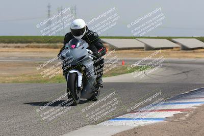 media/Sep-10-2023-Pacific Track Time (Sun) [[44210541ad]]/Group B/1220pm (Wheelie Bump)/